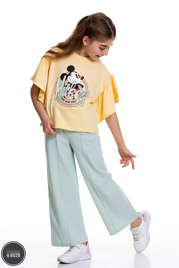 Mickey%20Geniş%20Paça%20Pantolonlu%20Takım