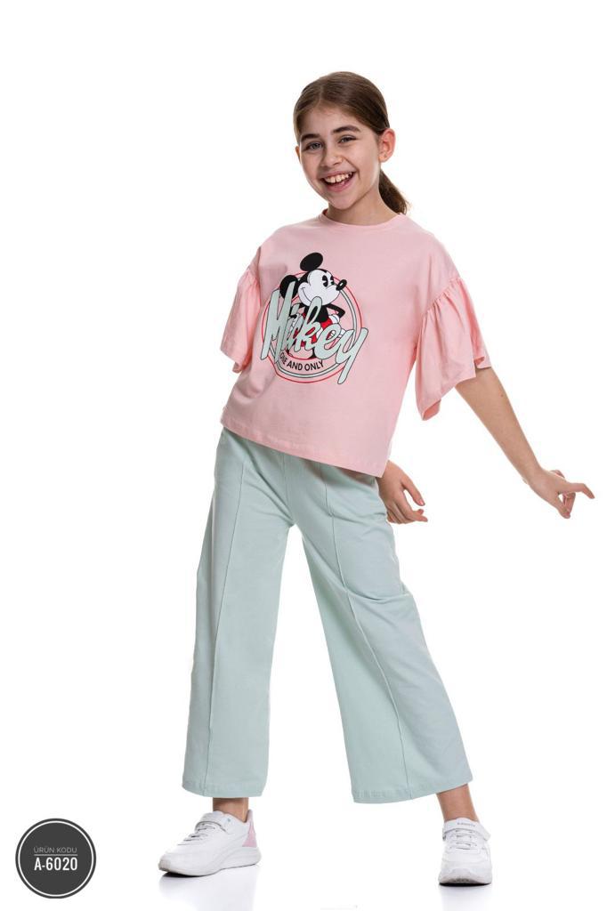 Mickey%20Geniş%20Paça%20Pantolonlu%20Takım